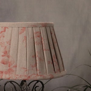 Lampshade faded roses red, rustic style, pleated image 1