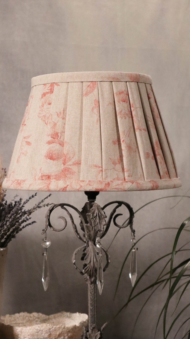 Lampshade faded roses red, rustic style, pleated image 3