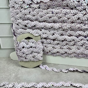 2 yards of light purple sequins wave trim