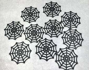 10 stora svarta spindelnätsberlocker