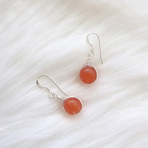 Red aventurine earrings, wire wrapped earring, sterling silver earring, natural gemstone earring, red dangle earring, orange gemstone quartz