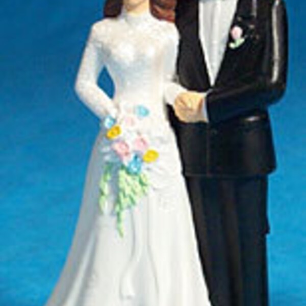 Bridal Couple Cake Topper Figurine, 4.5 in