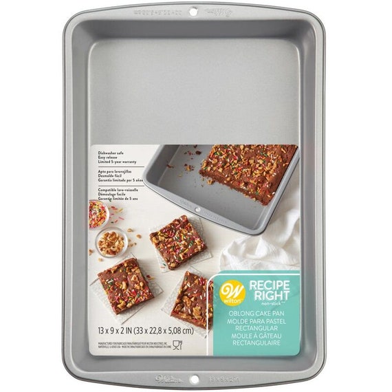 Wilton Non-Stick 2-Piece Cookie Sheet Set