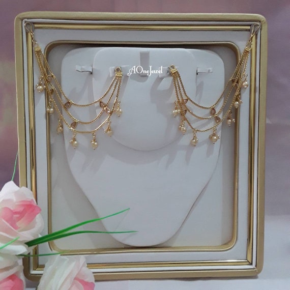 Ear chain gold deals tanishq