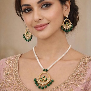 Conjunto de joyas Jadau de Hyderabadi: collar de perlas y pendientes Chandbali imagen 1