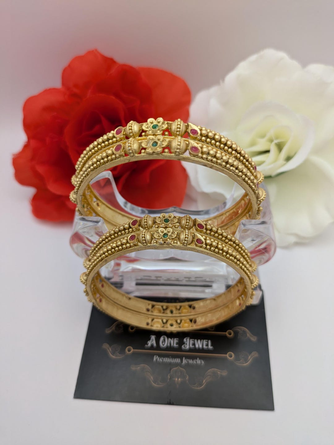 Buy Indian Gold Plated 4pcs Bangles Set, Pakistani Bangles, Kangan,  Bracelet, Kundan Bangles Set, Kada, Choora, Wedding Bangles, Chooriyan  Online in