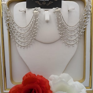 Sahara For Earrings, Silver Pearl Ear Chain, Ear Support, Detachable Ear Chain, Traditional Jewelry, Pearl Kaan Chain, Pakistani Earrings