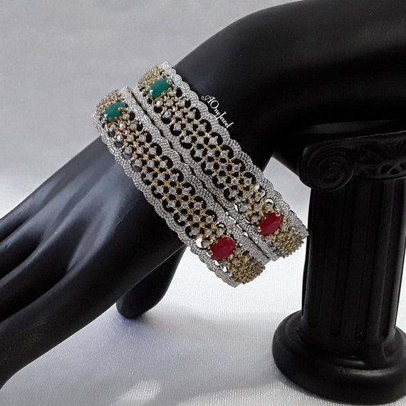 Indian American Diamond Bollywood Jewelry 2 Pcs Bangles Bracelet Wedding Set Indian American Diamond Bollywood Jewelry 2 Pcs Bangles Bracelet Wedding Set