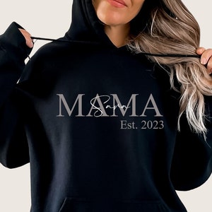 Sudadera con capucha MAMÁ personalizada | Suéter MAMÁ con nombre y año de nacimiento del niño | Regalo de nacimiento, futuras mamás, regalo de Navidad, Día de la Madre