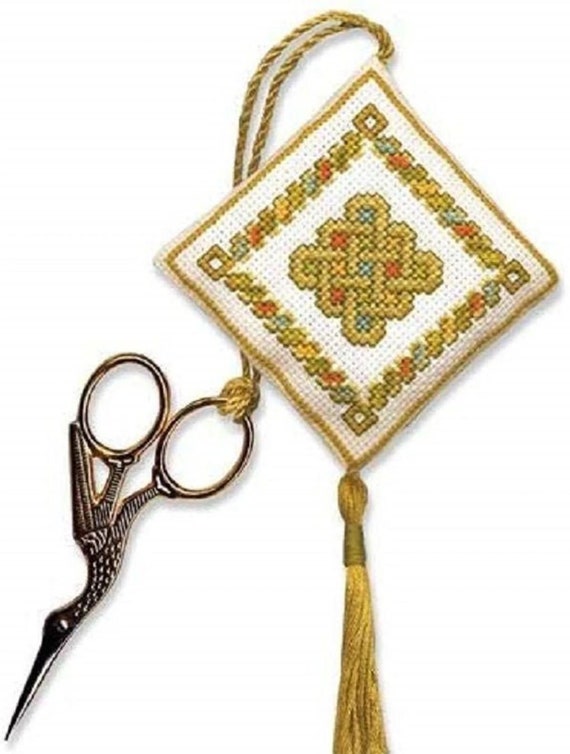 Textile Heritage Celtic Knot Scissor Keep - Cross Stitch Kit