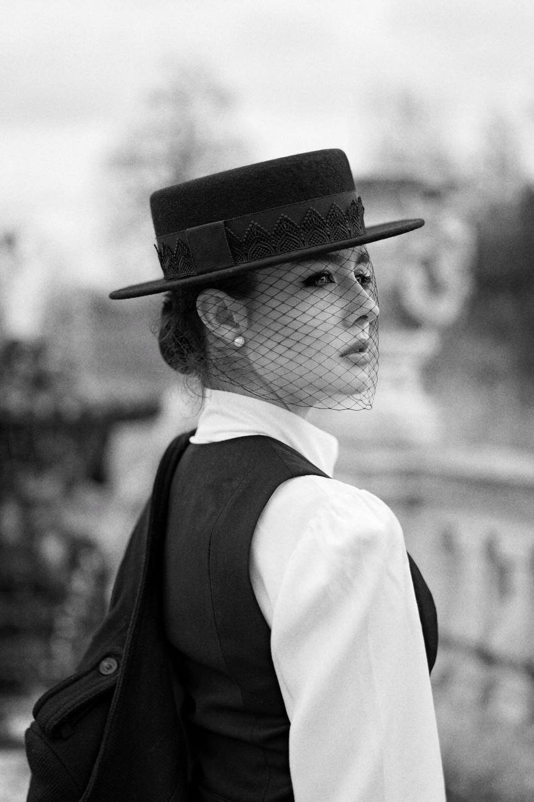 FEMME FATALE Premium Bundle | Black Wool Felt Boater Hat  display picture 1