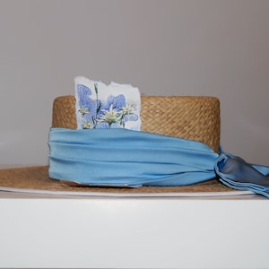 Dames stroschipper Canotier hoed met blauw zijden lint