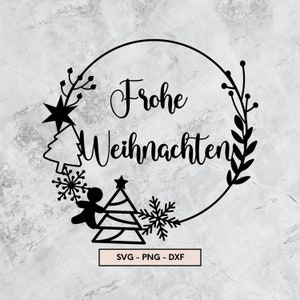 May include: Black and white design of a wreath with the text "Frohe Weihnachten" inside. The wreath is decorated with stars, snowflakes, and a Christmas tree.