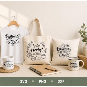 May include: A white t-shirt, a beige tote bag, and a beige throw pillow, each featuring black printed text and graphics. The t-shirt reads Rentnerin 2026, the tote bag says Erster Herbst in Rente, and the pillow displays Rentenmodus AKTIVIERT 2026.