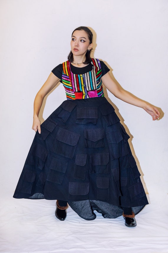 100%ハンドメイドのブラックマキシ丈オーガニックコットンドレス  