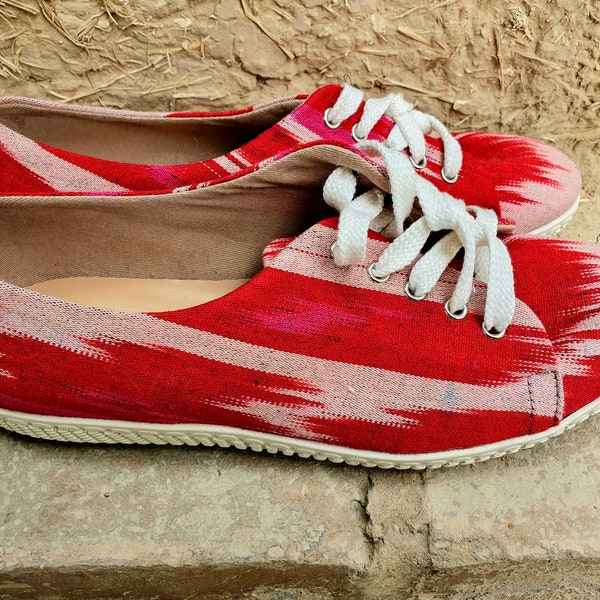 Red ikat sneakers, handmade sneakers, fabric sneakers, pattern ikat, autumn sneakers, women's sneakers, men's sneakers, author's work