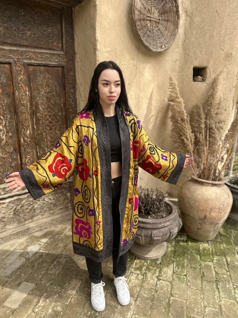 100% Handmade Women's Suzani Mid Coat Embroidered Jacket Uzbek Silk Chapan image 1