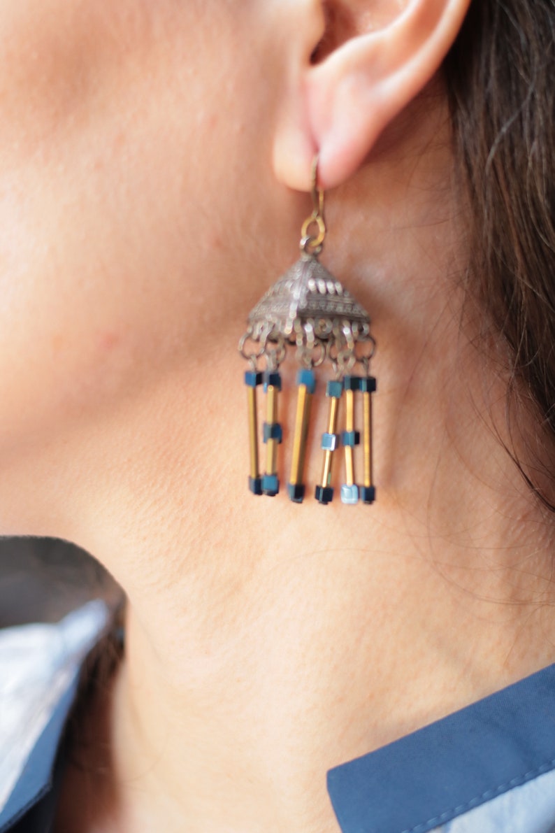 Beautiful earrings in the shape of a triangle cube with silver and gold flowers with blue hematite stones image 2