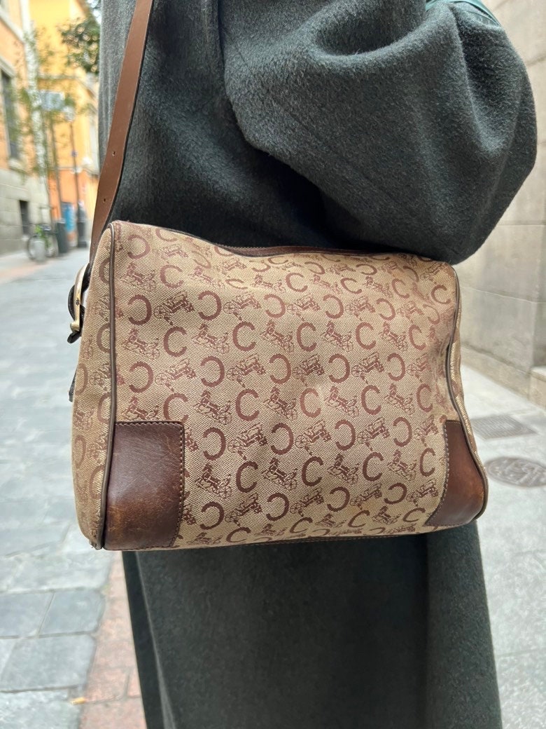 Celine Authenticated Folco Leather Handbag