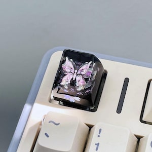 Purple Butterfly Artisan Keycap: Custom Kawaii Mechanical Keyboard Cap