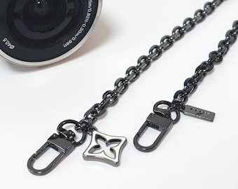 Correa para cámara con trébol de cuatro hojas, color gris plomo metalizado, accesorios metálicos para cámara, regalo para fotógrafos