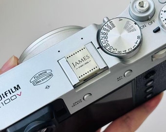 Personalized Camera Accessories: Name Custom Hot Shoe Cover for Fuji/Leica/Sony/Nikon, Photographer Gift, Universal Fit Cap