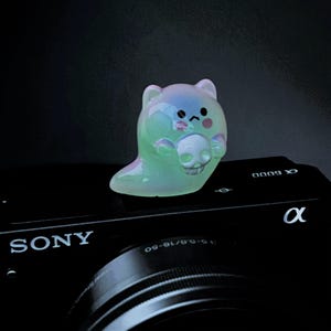 Cat Ghost Luminous Camera Hot Shoe Cover, Cute camera accessories for Nikon/Fuji/Sony, Camera decoration, Birthday gift for photographer