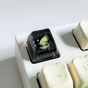 Starlight Butterfly keycap, SA profile artisan keycap, inspired by The Wizard of OZ, Custom Mechanical Keyboard, Resin keycap, birthday gift