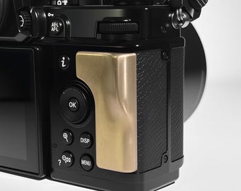Empuñadura de latón para Nikon ZF: Empuñadura de cámara grabada por CNC