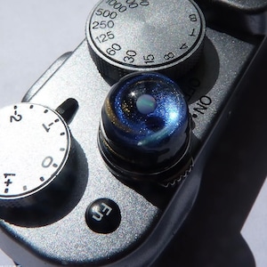 Custom Galaxy Camera Shutter Button with Screw, Custom Planet Round Resin Fuji/Leica/Nikon/Canon accessories, photography lover gifts
