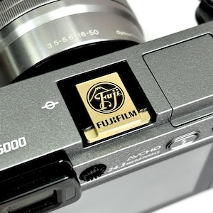 ニコン100周年記念カスタム真鍮ホットシューカバー：ZF/ZFC/Z30/Z50