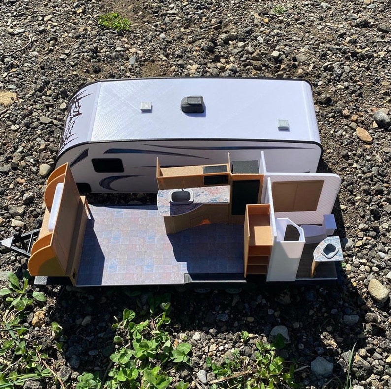 3D printed R.V. Camper model. | Etsy