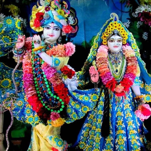 Pure Marble Radha Krishna Statue: ISKCON Deities Murti for Home Mandir