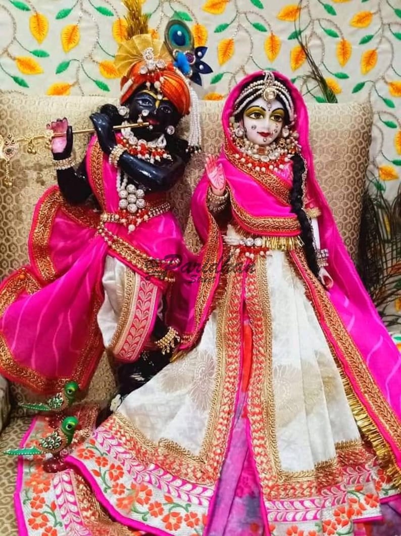 Iskcon Card Pure Marble Radha Krishna Statue: ISKCON Deities Murti for Home Mandir ...