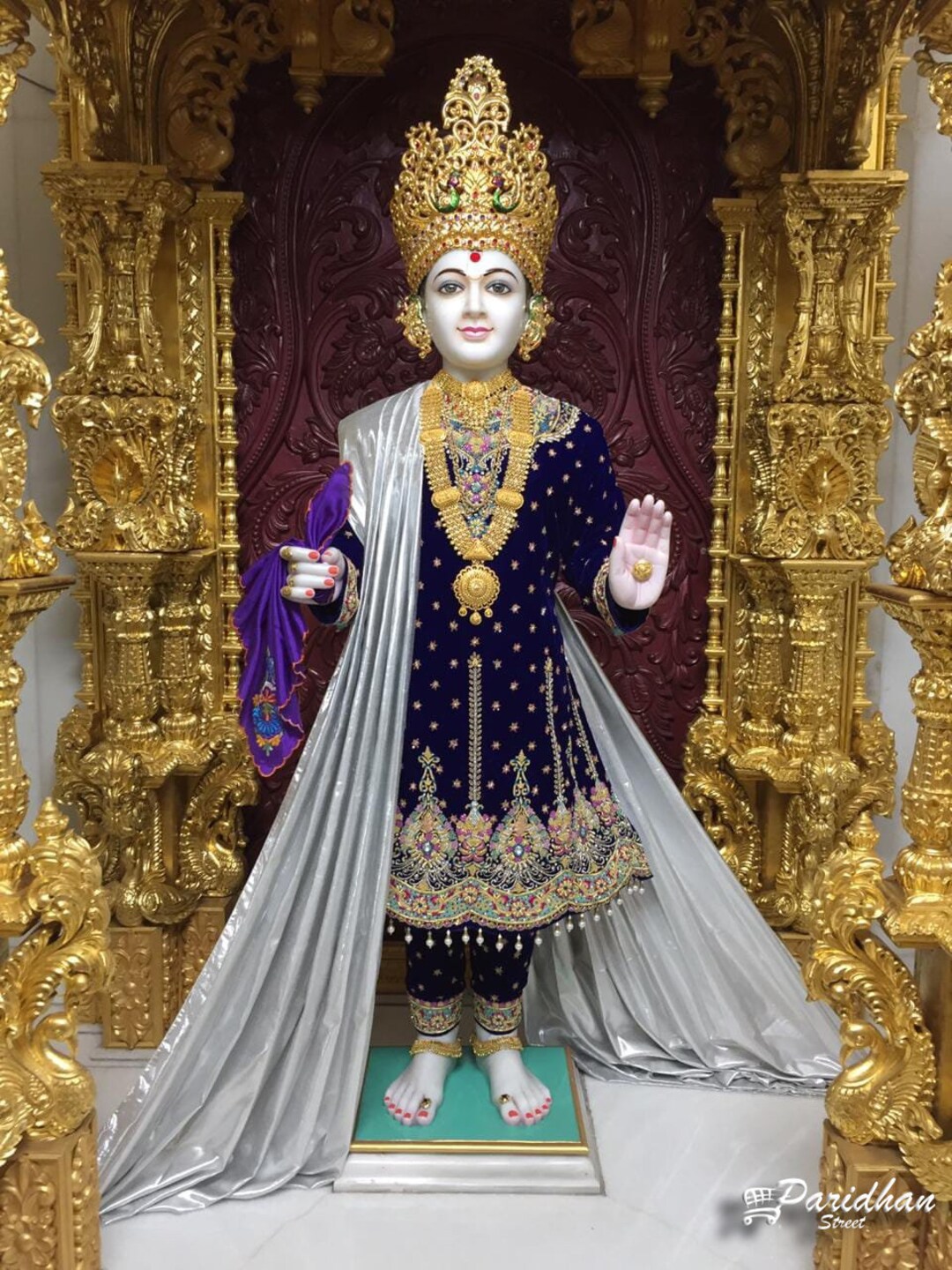 Narayan Bhusalさま専用 BAPS Sahajanand Swami Ji Vagha for Marble Statue-krishan Dress for