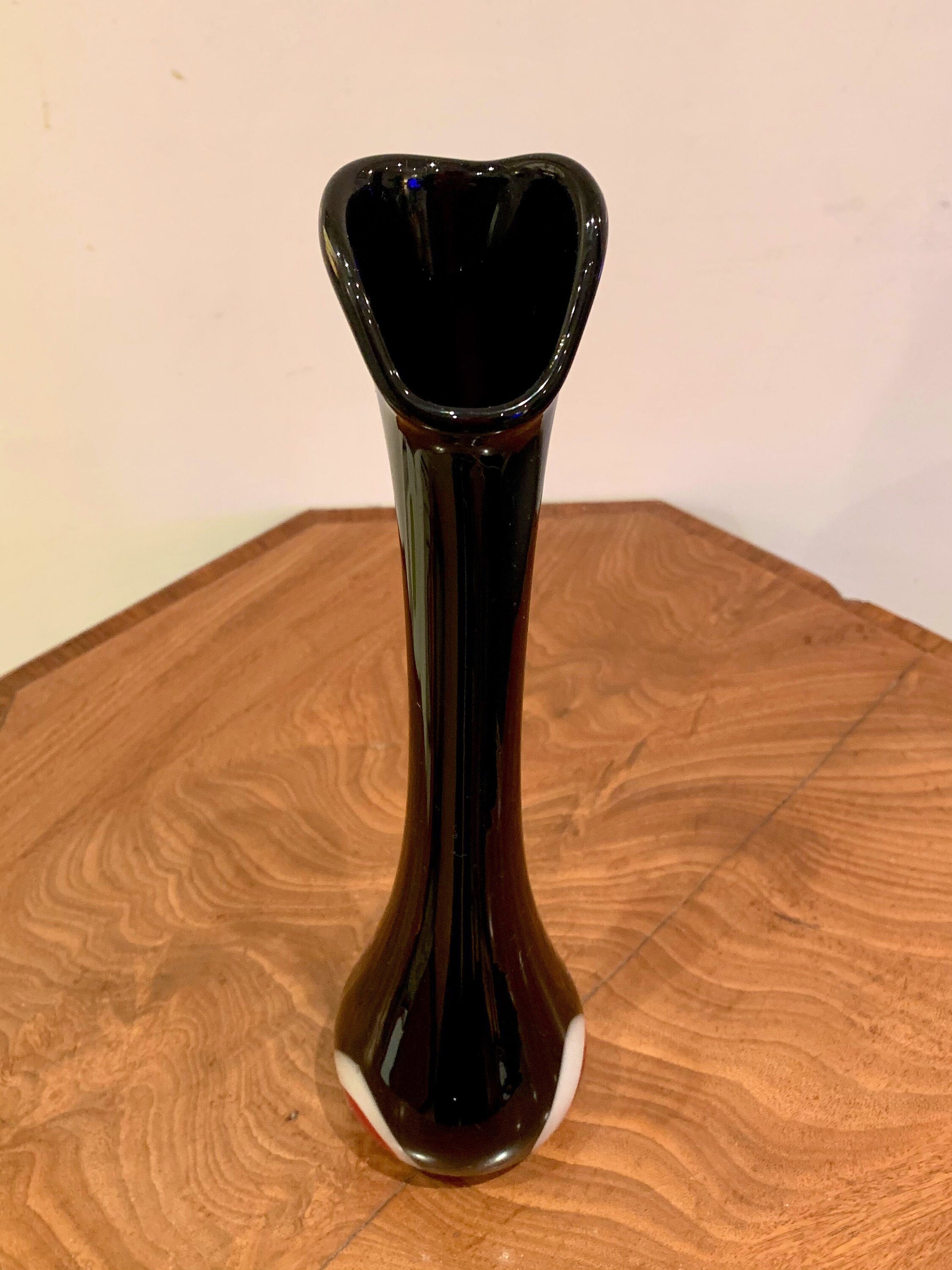 Burgundy thick glass tall stem vase with red & white pattern Etsy Polska