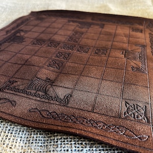 Juego de mesa Tablut de cuero original, ajedrez vikingo, ajedrez, arte vikingo.