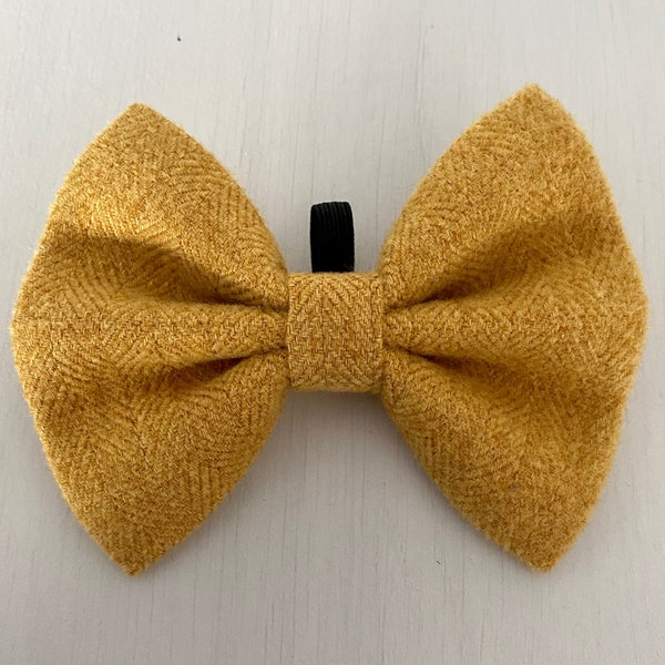 The Herringbone Dog Bow Tie in Yellow