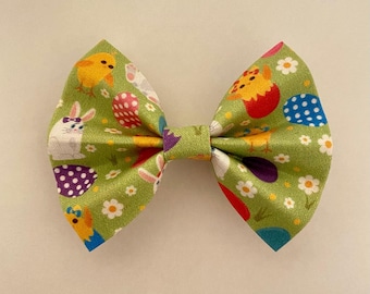 The Easter Dog Bow Tie in Green