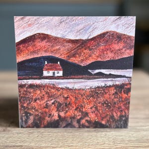 スコットランドの湖畔の小屋カード。私のオリジナル絵画から印刷しました。アートカード。スコットランドのコテージ。スコットランド高地。山の水彩画。