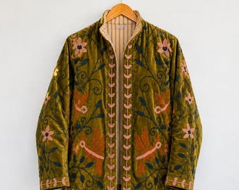 Veste brodée à la main en velours vert olive | Manteau brodé indien | Cadeau pour elle