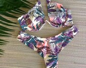 Beautiful Underwire Brazilian bikini, floral tropical. Perfect for this summer