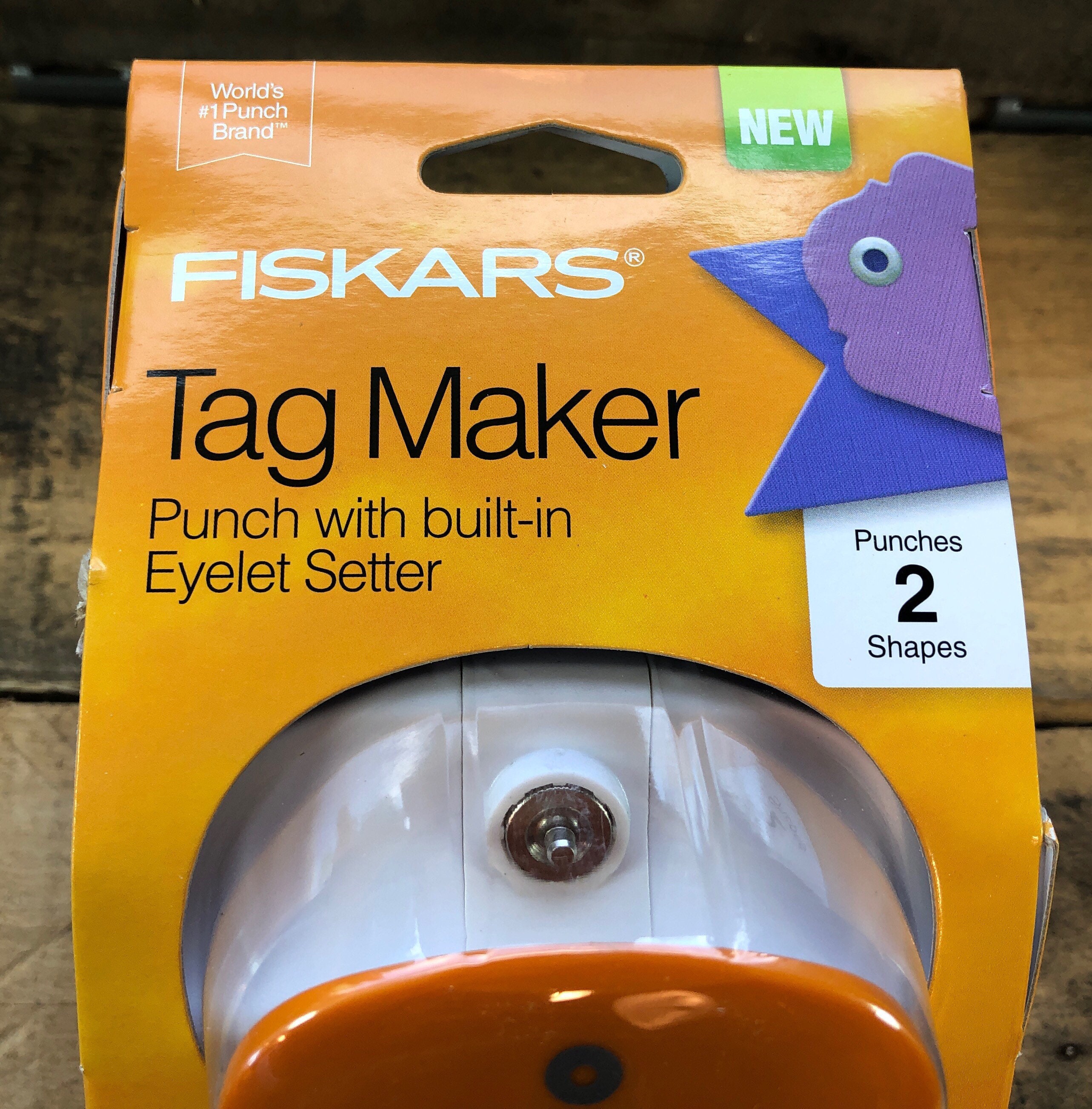 Fiskars Tag Maker Punch - Simple