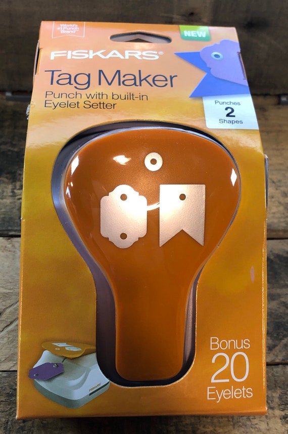 Fiskars Tag Maker W/ Built-in Eyelet Setter Scallop & Ribbon 