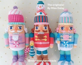 3 Nutcrackers Amigurumi Crochet Pattern pdf in english