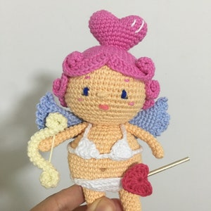 Schema amigurumi all'uncinetto Lady Cupido San Valentino di MISS DAISY immagine 2