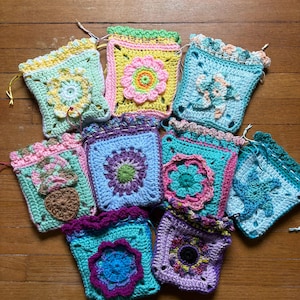 Granny Square Crochet drawstring pouches