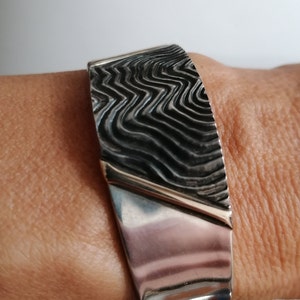 Rigid bracelet in silver