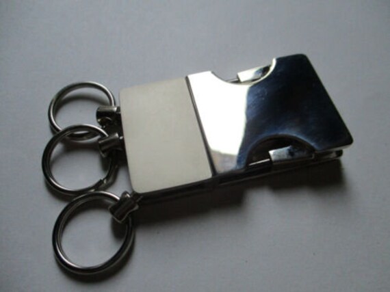 Silver multifunction keyring - image 2