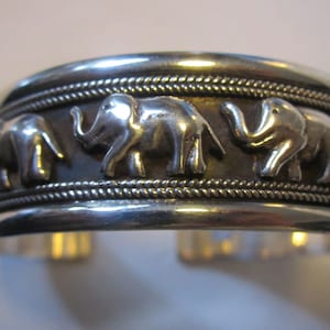 Sterling silver bracelet elephants